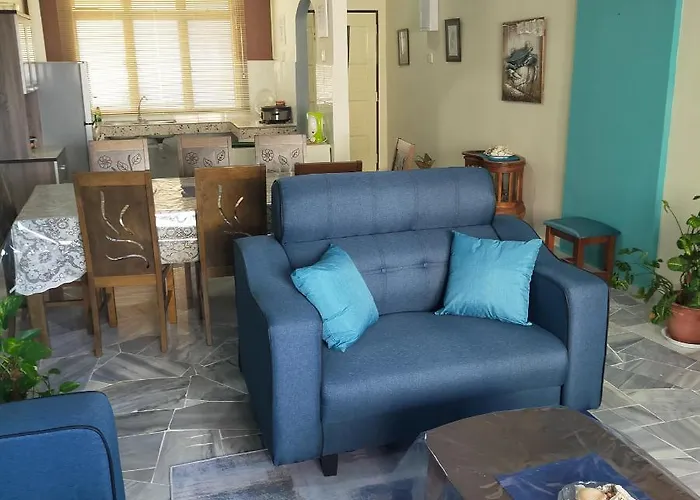 Relaxing Retreats At Cocobay Apartments