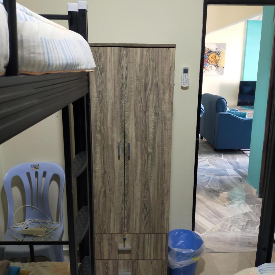 Relaxing Retreats At Cocobay Apartment