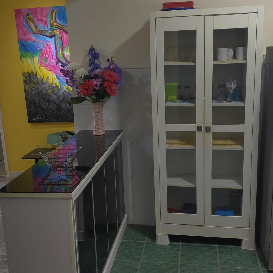 Relaxing Retreats At Cocobay Apartment *