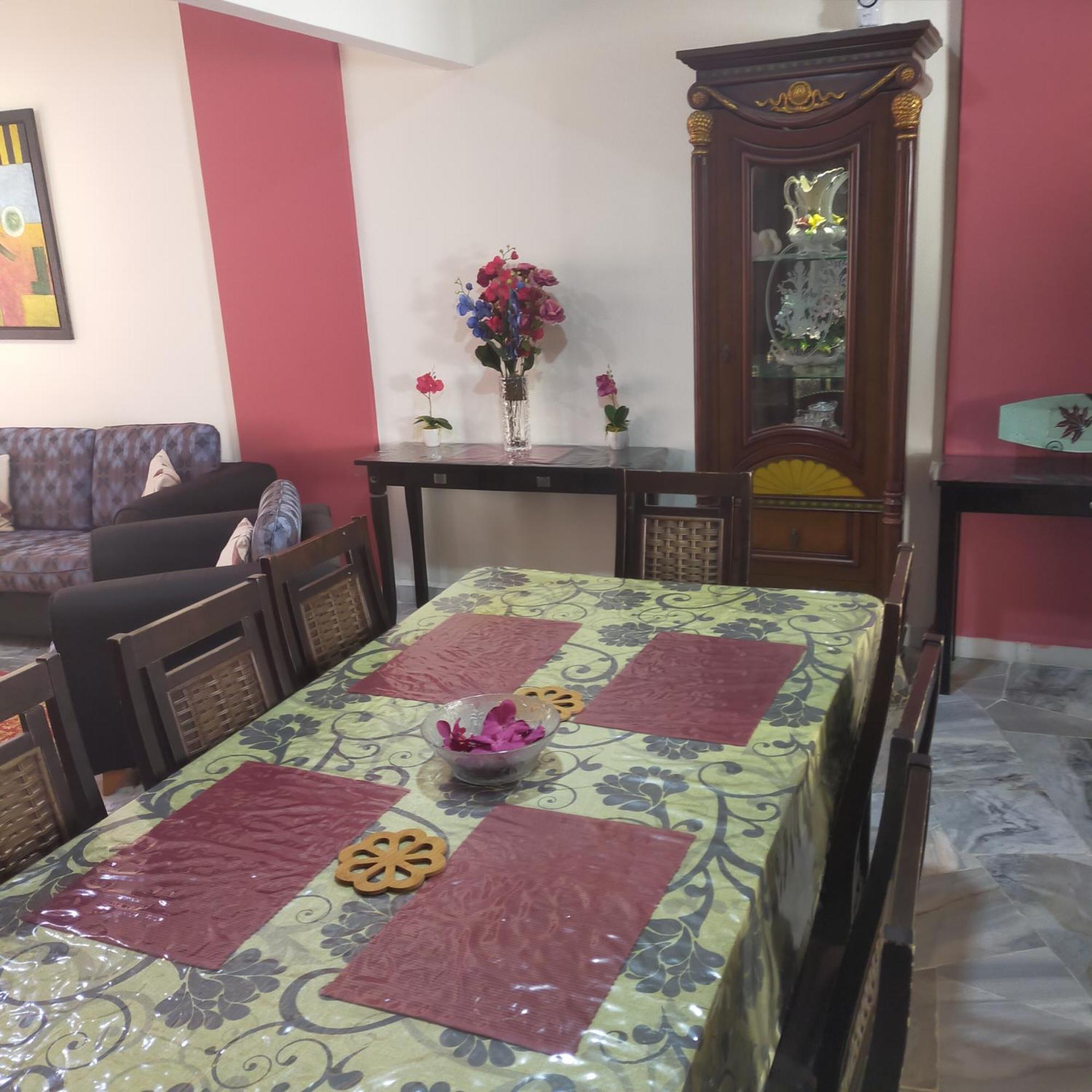 Relaxing Retreats At Cocobay Apartment